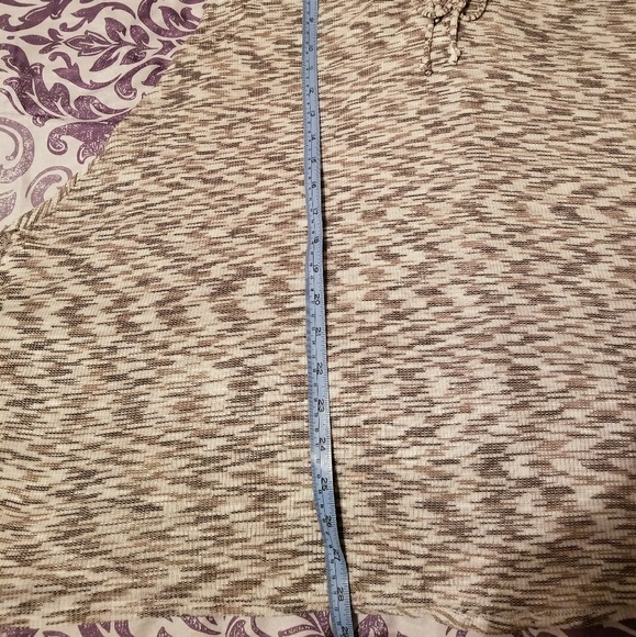 Spacedye Keyhole Back Tank - Picture 6 of 7